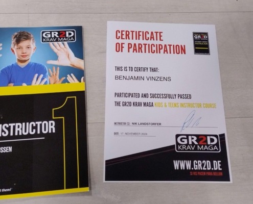 GR2D_Kids_Instructor-scaled